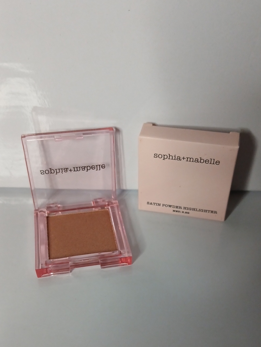 NIB Peach Sangria Shade - Sophia + Maybelle Satin Powder Highlighter